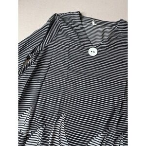 Indigo Soul Womens 3XL Black White Striped Sailboat Tunic Sharkbite Hem Blouse